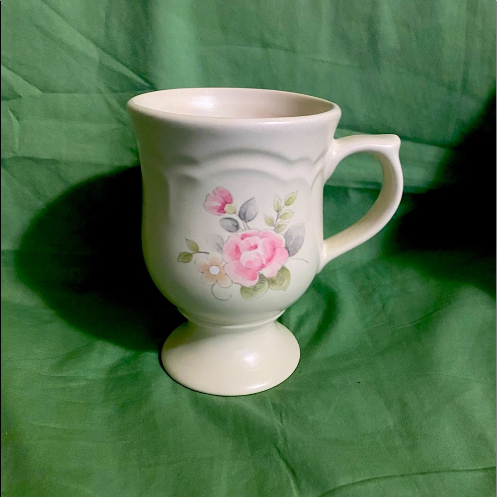 Pfalzgraff Tea Rose Pedestal Cup